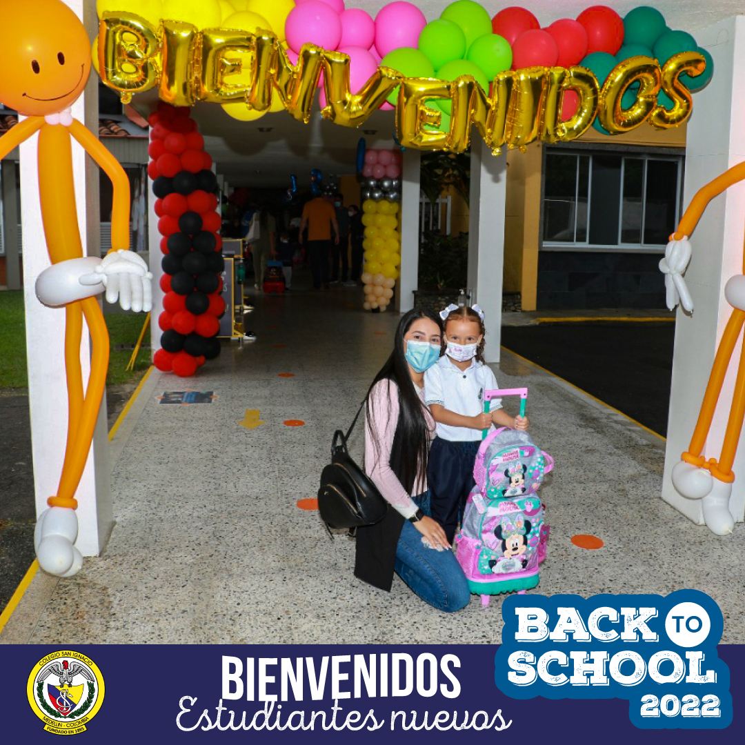 ¡Bienvenidos, estudiantes nuevos!